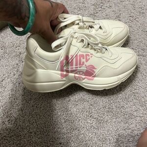 Women's Cream Sneakers